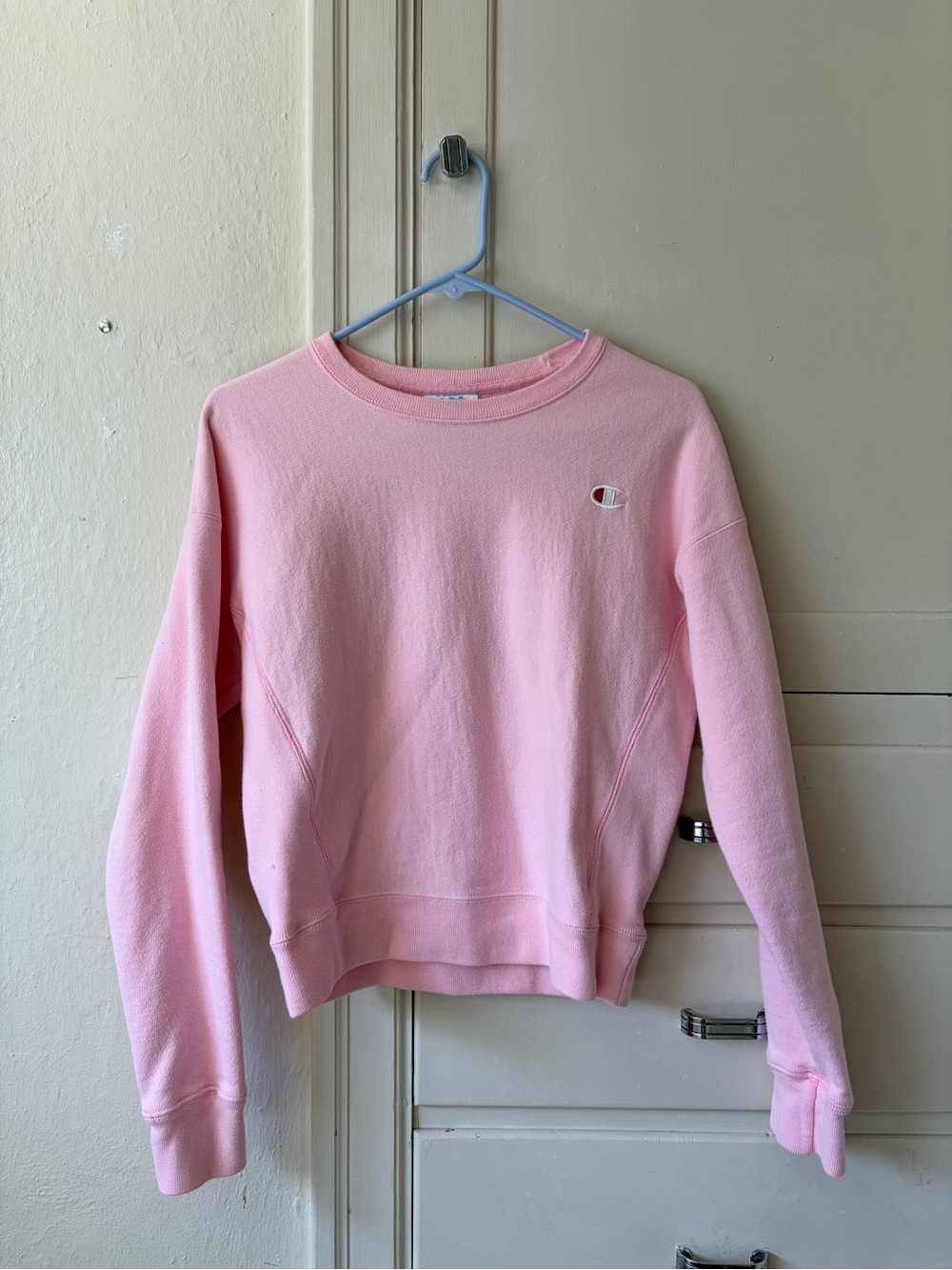 Champion Light Pink Crewneck Sweatshirt